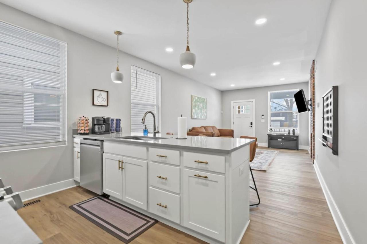 Massive Downtown With Hot Tub * Columbus